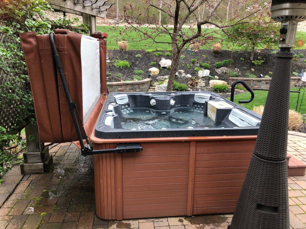 Hot tub maintenance services with Kay Pool and Spa